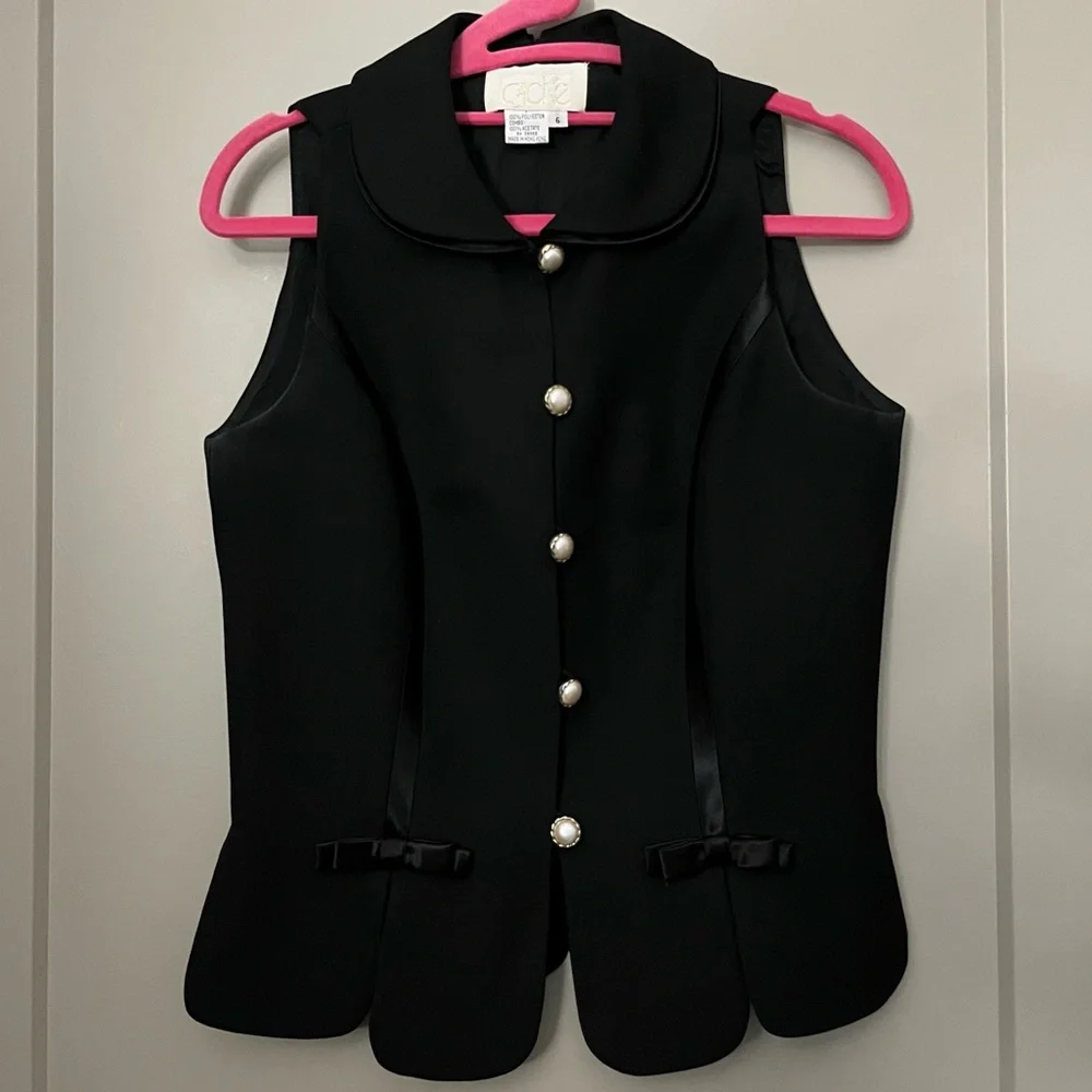 Cache Black Sleeveless Pearl-Button Vest - Picture 7 of 10